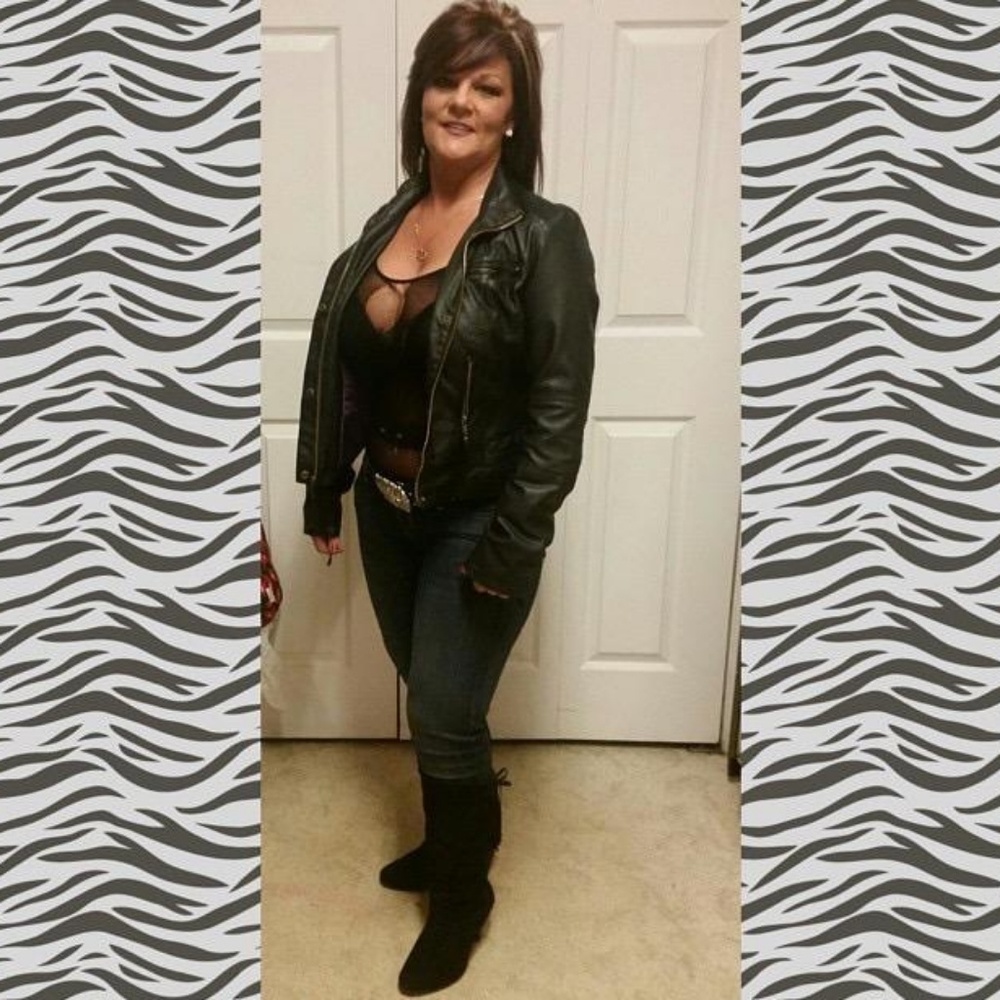 Meet your Posher, Beatrice